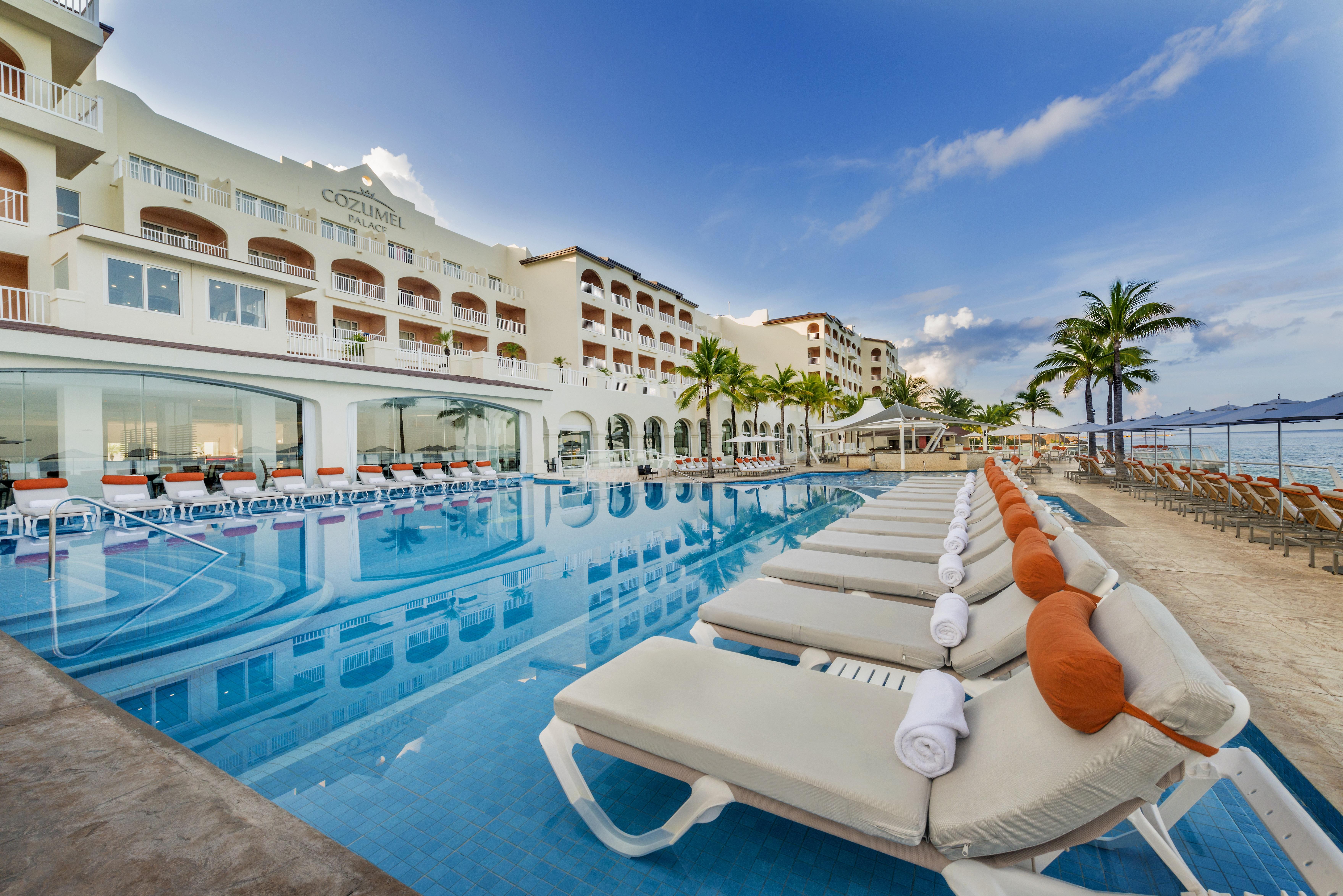 Cozumel Palace Exterior photo
