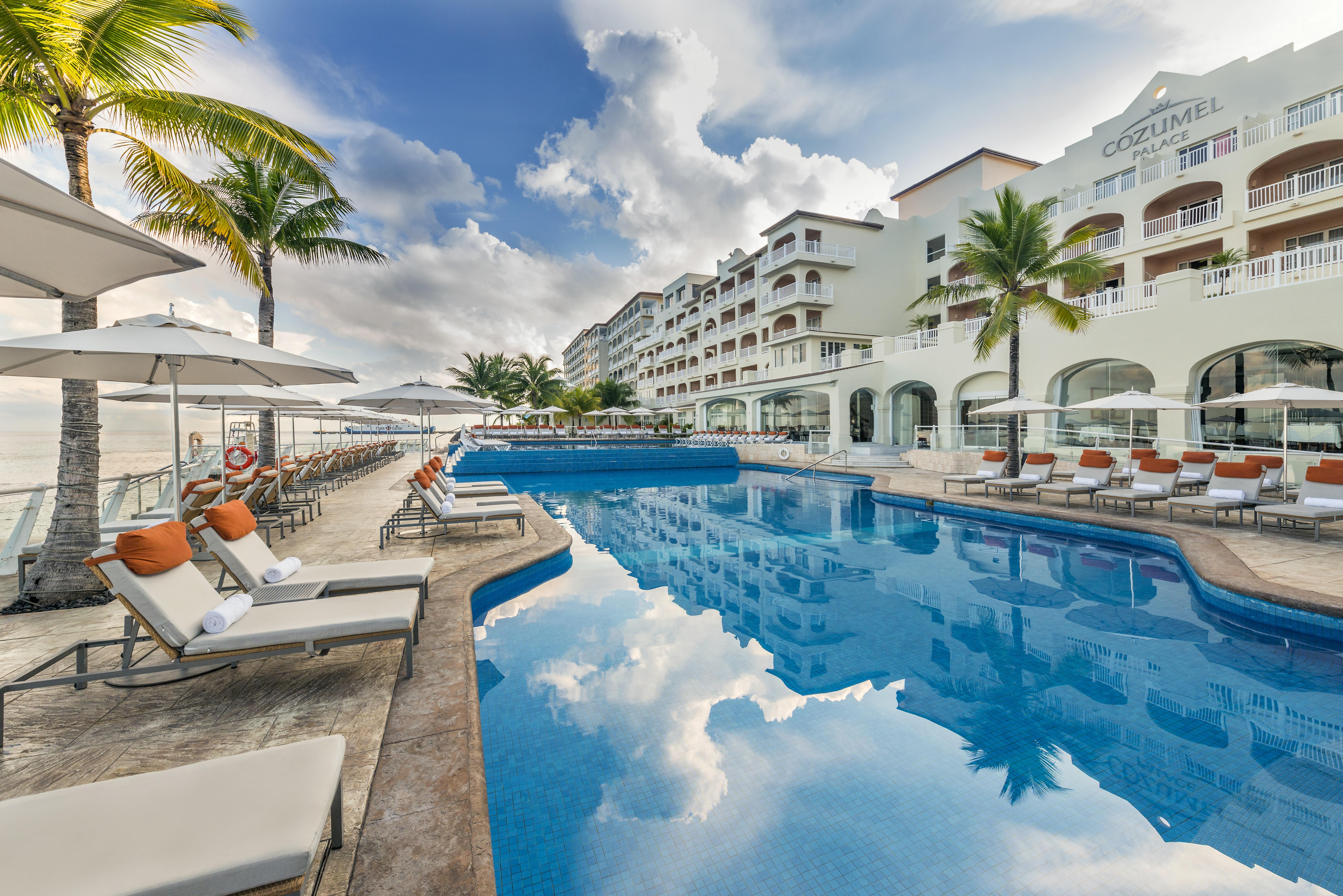 Cozumel Palace Hotel Exterior photo